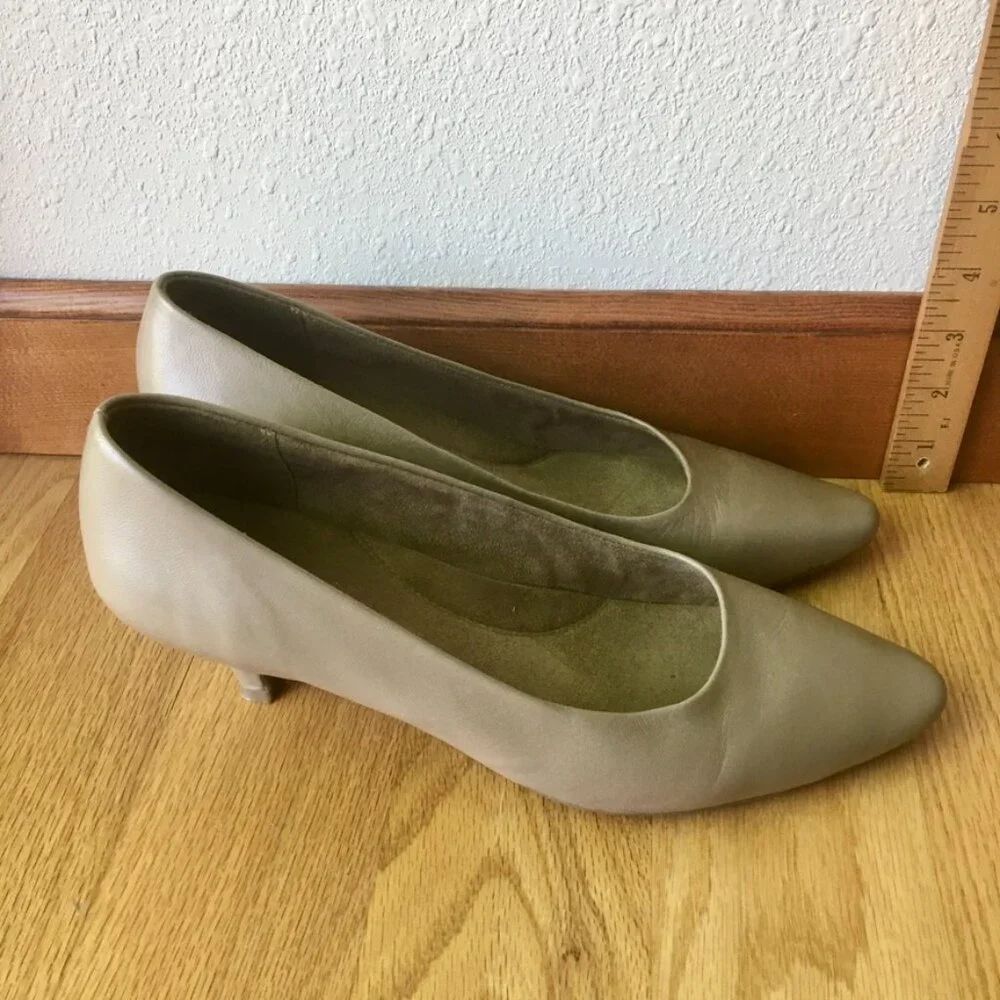 AEROSOLES Taupe Pointed-Toe Pumps - Picture 5 of 5